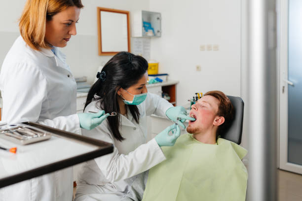 Best Emergency Dental Care for Abscessed Tooth in Marine City, MI
